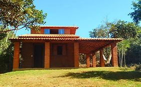 Chalé 2 Recanto Shambala - a 2,5 km de São Thomé